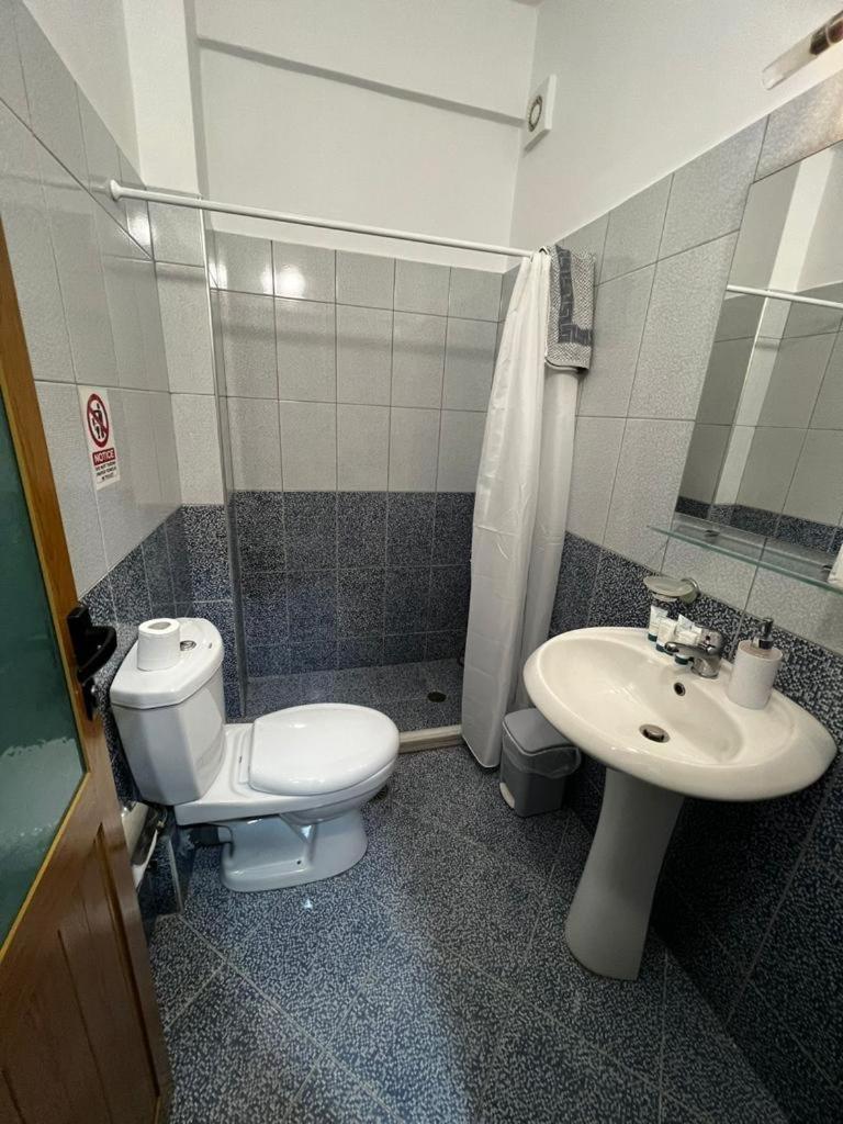 Season Inn Dhërmi 외부 사진